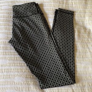 Lululemon leggings size 2